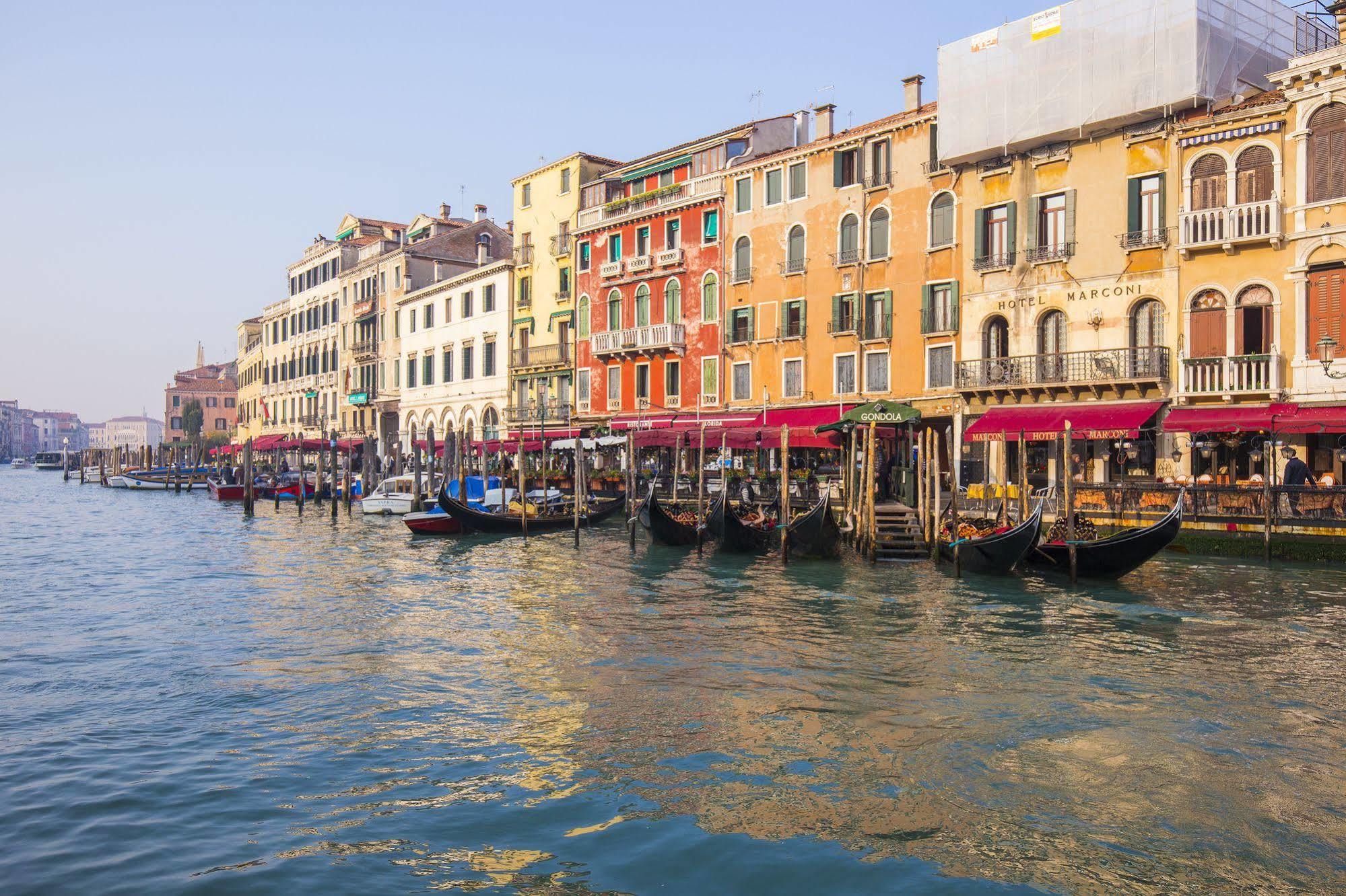 Corte Realdi Suites Venezia Veneza Exterior foto